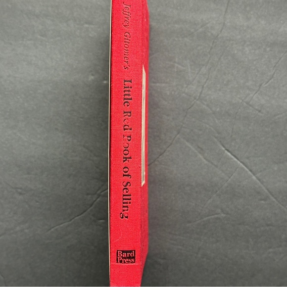 Little Red Book of Selling by Jeffrey Gitomer | Self-help | Hardcover Book - Picture 4 of 8